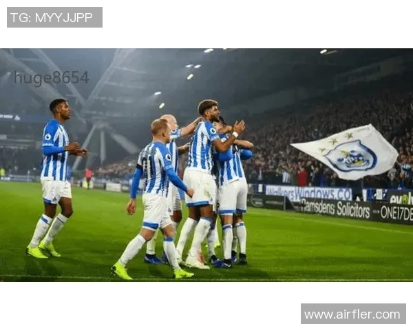 英超激战哈德斯菲尔德主场迎战布莱顿争夺三分之战